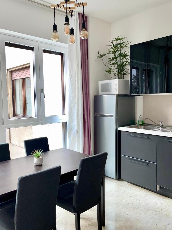 The White House, Modern Apartment In Center Milano Dış mekan fotoğraf